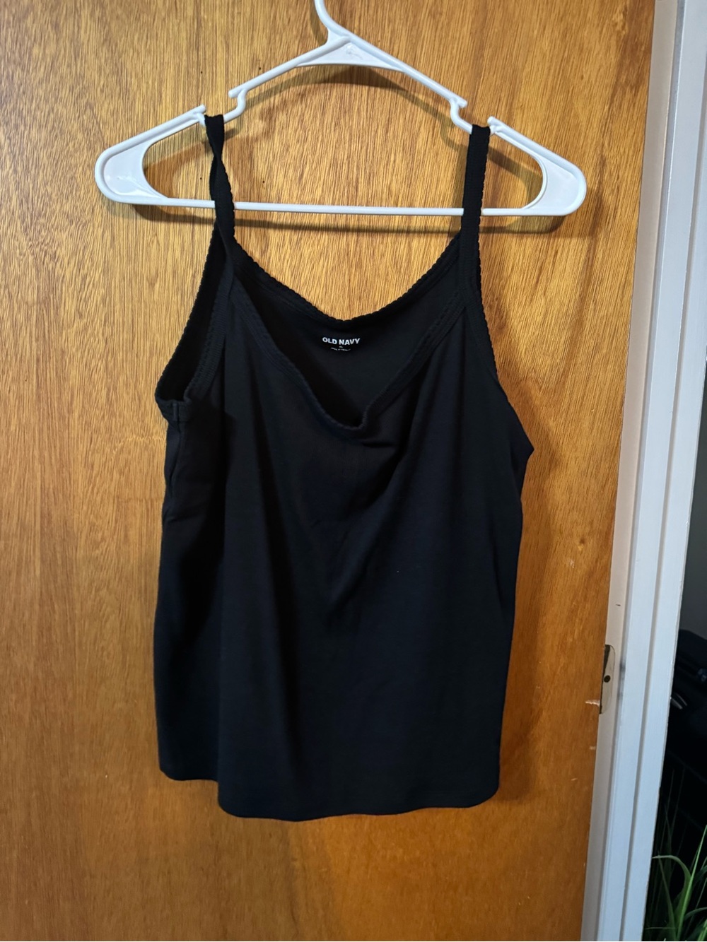 Old Navy Black Women's Slim-Strap Camisole Tank